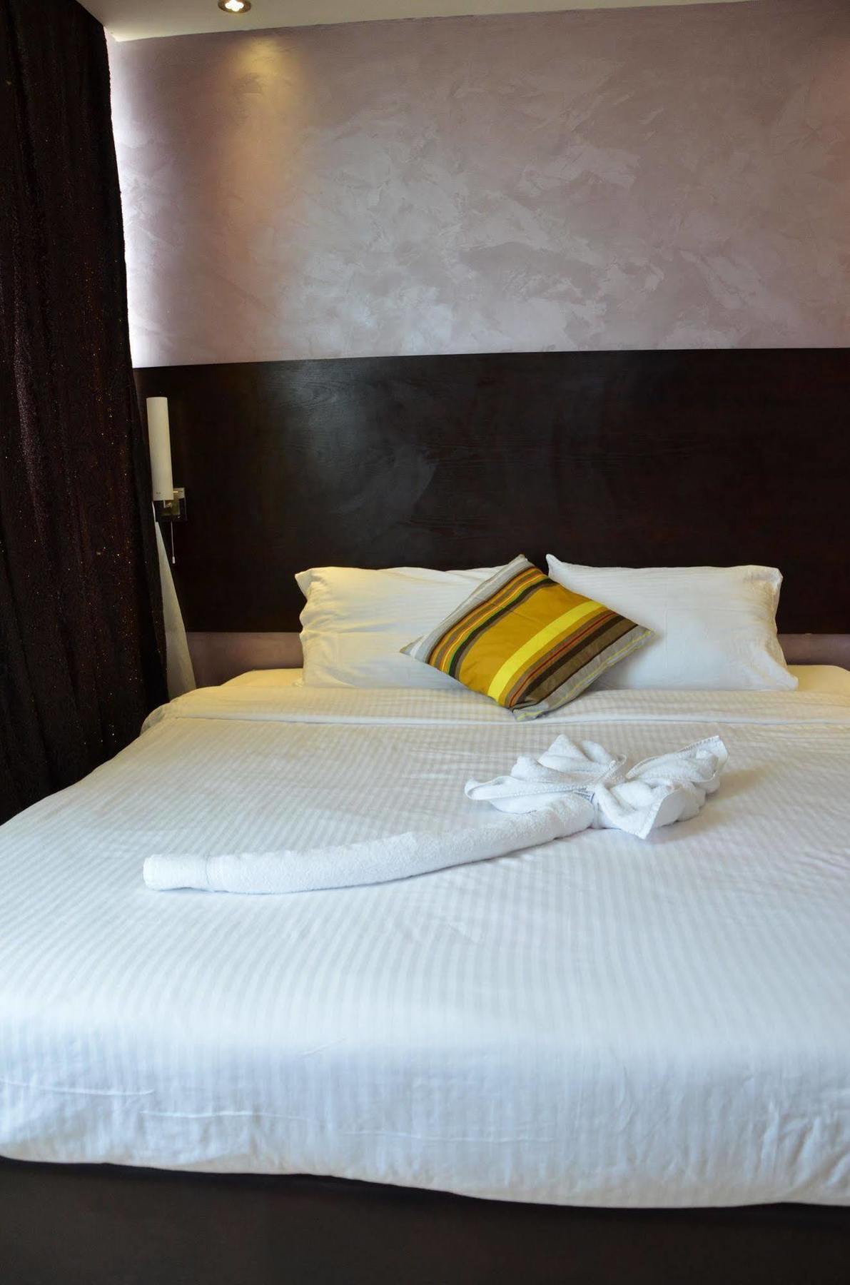 Diamond Hotel Амман Экстерьер фото