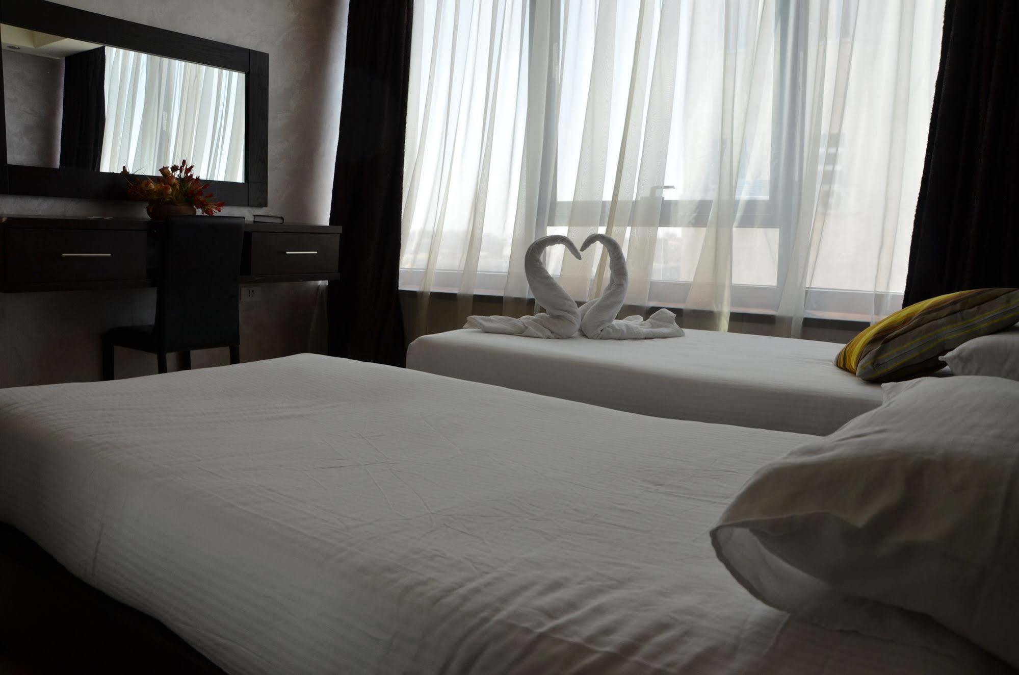 Diamond Hotel Амман Экстерьер фото