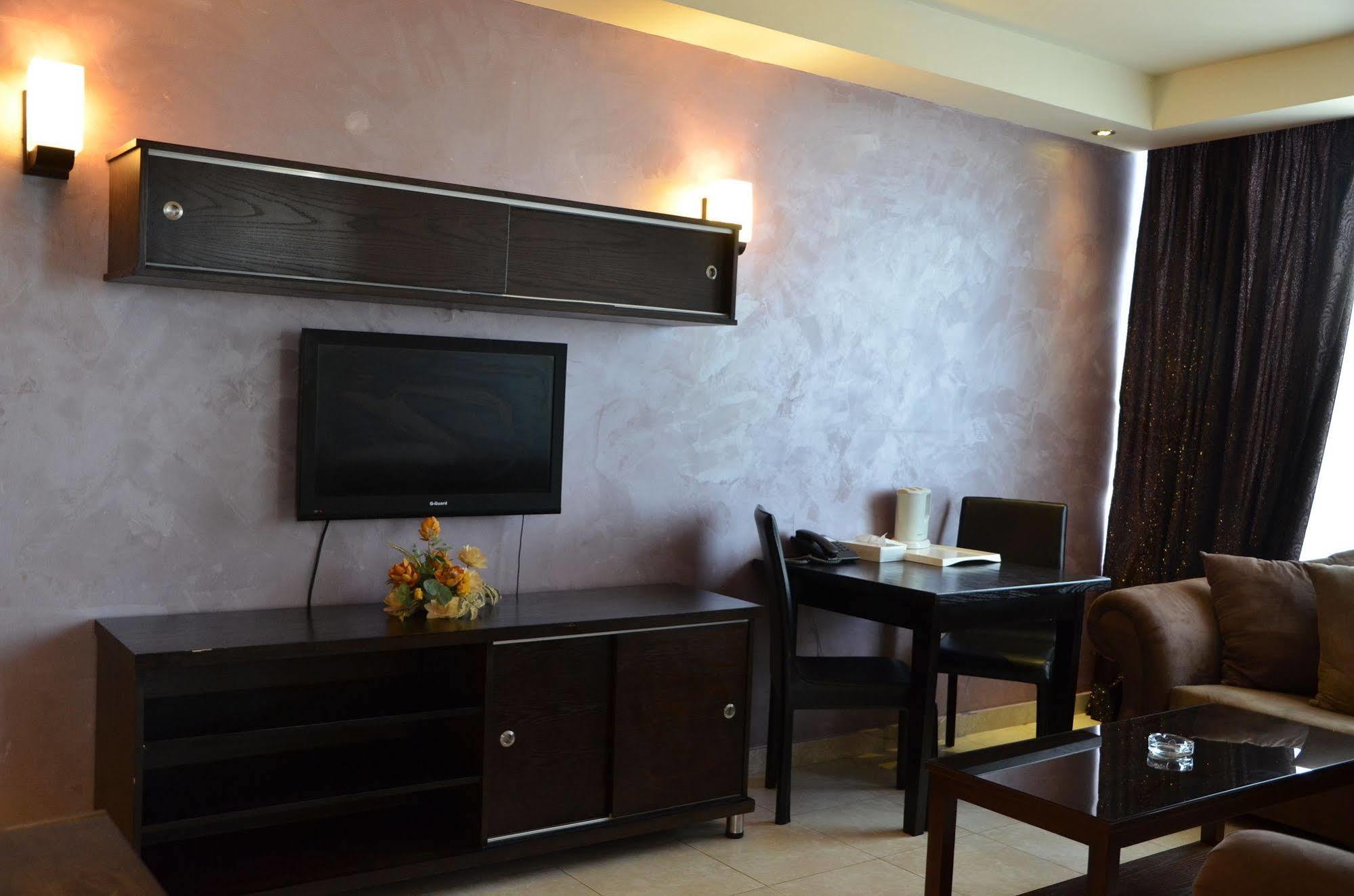 Diamond Hotel Амман Экстерьер фото